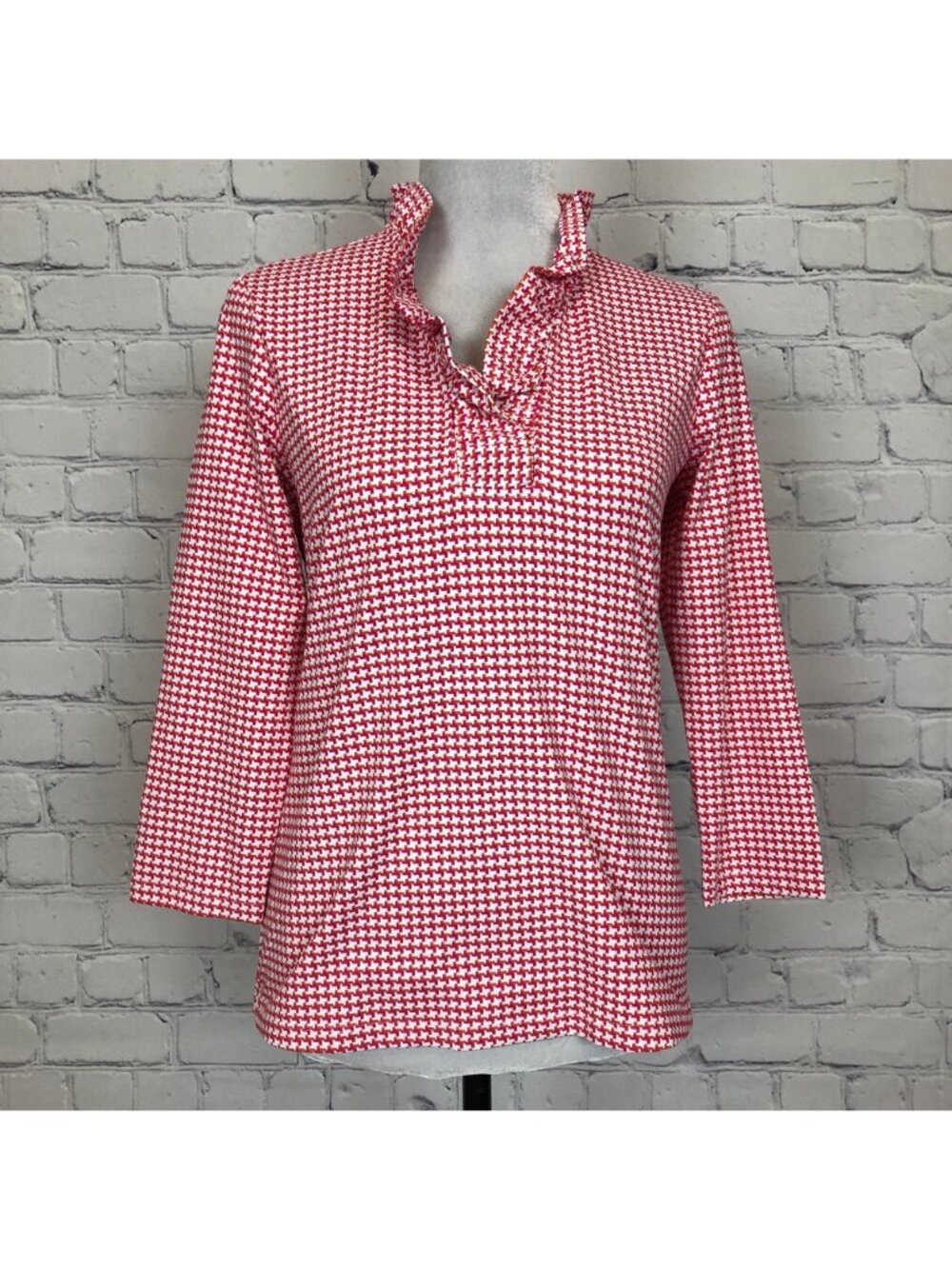 J McLaughlin Durham Ruffle Top Size S Catalina Cloth Pink Orange Print